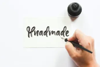 Handcraf Display font