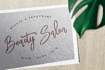 Bloomy Script Free font