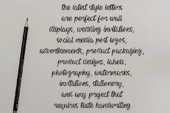 Replica Script font