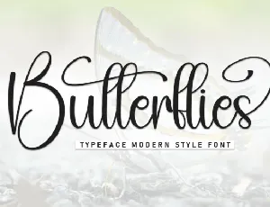 Butterflies Calligraphy font