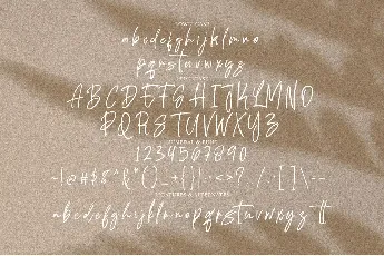 Adusian Signature font