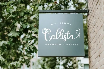 Rathury Decorative Script font