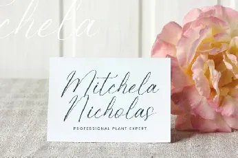 Petalip Orchid font