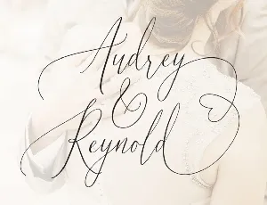 Audrey and Reynold font