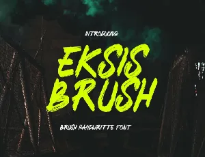 Eksis Brush font