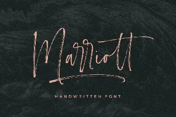 Carlinet Handwritten font