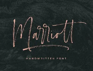 Carlinet Handwritten font