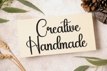 Lemonade Script font