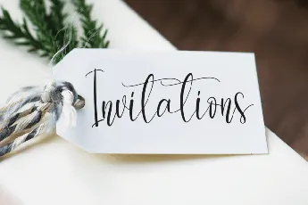 Christmas Uniform font