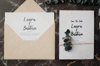 Romantic Ending font