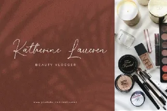 Brisely Signature font