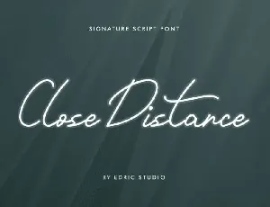 Close Distance Handwritten font