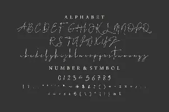 Brillante Luna Piena Signature font