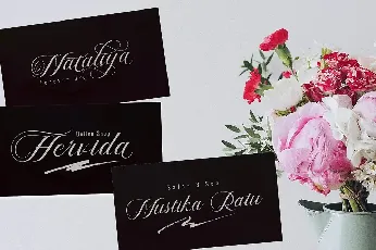 Violeta Script font