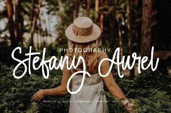 Harlysta Script font