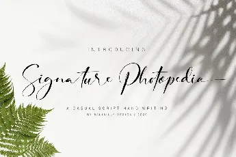 Signature Photopedia font