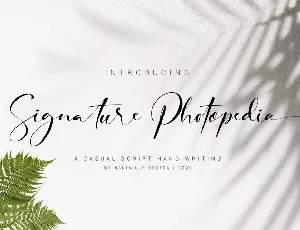 Signature Photopedia font