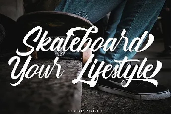 Hattachy Modern Script font