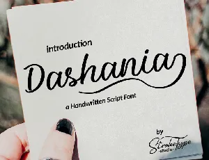 Dashania-free font