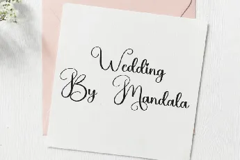 Inside Script font