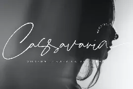 Cassavania Signature Font Elegant