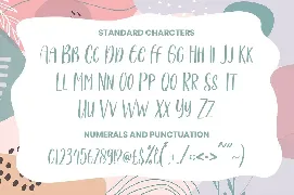 Creative Lovely - Display Font