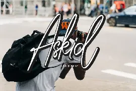 Askid Signature Script Font