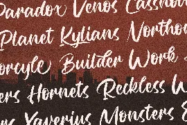 Rubeyma - Bold Script Font