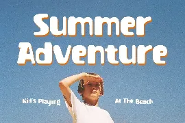 Beach Lemons - Playful Summer Font