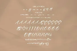 Delttras Modern Signature Font