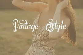 Endles Vintage Script font