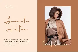 Dessthia  Display Handwritten Font