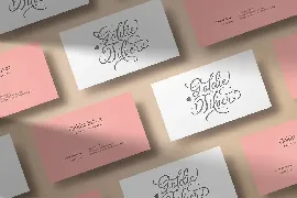 Madelican Calligraphy font