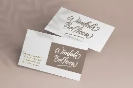 Pensacotta - Brush Font