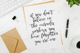 Rantliyer - Calligraphy Font