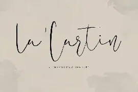 Monicallisa Feminine Logo Script Font