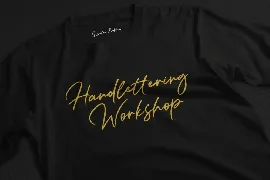 Wonderful Sunset - Beautiful Signature font