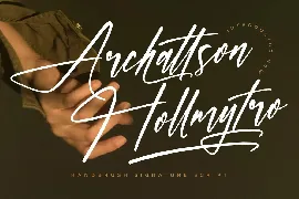 Archattson Hollmytro Handbrush Signature Font