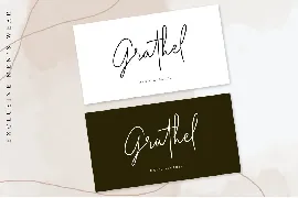 Midnight Signature Font