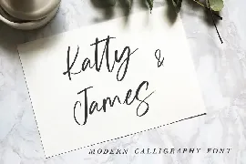 Quinnleigh - Modern Calligraphy Font