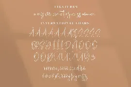 Rosalinta Modern Handwritten Font