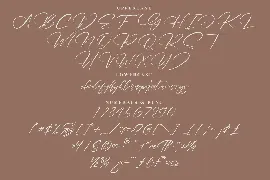 Gashina Modern Signature Font