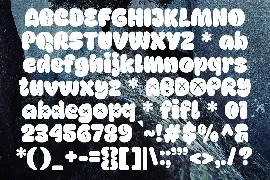 Morage - Y2K Retro Font