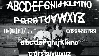 Monochrome - Display Font