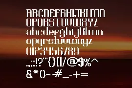 Dethras - Serif Font