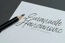 Awejatty - Handwritten Font