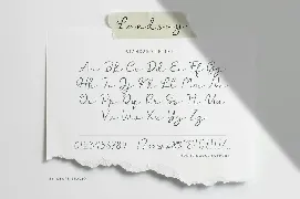 Landsay - Stylish Signature Font