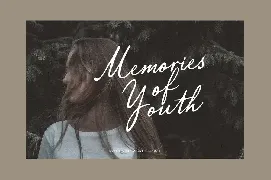 Aviola Memories font