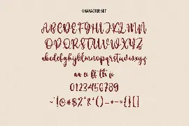 Mollekula Script Font