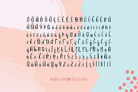 Mona Extended Font